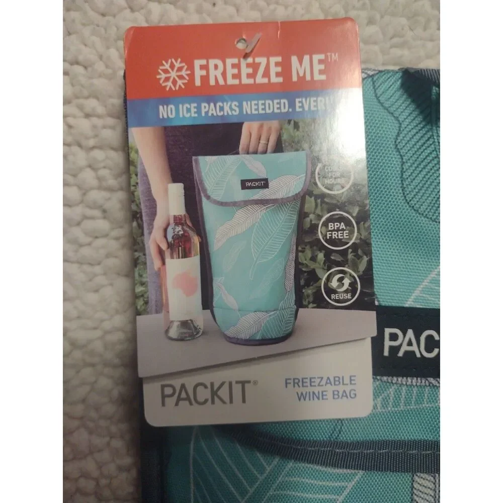 Freezable Bottle or Can Bags . Water -Soda-Beer-Wine or Champagne Bottles